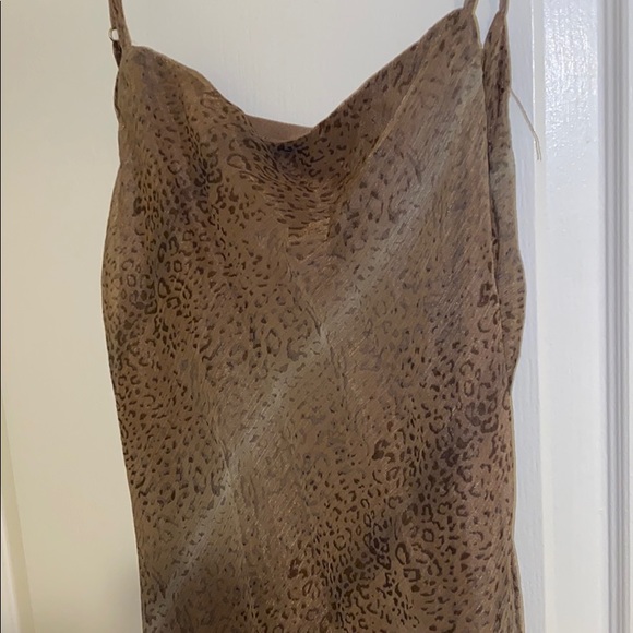 Dress - Picture 3 of 5